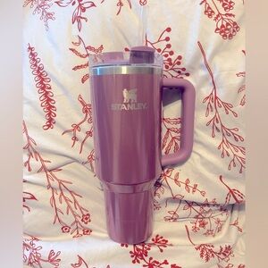 Mauve shimmer 40 Oz Stanley